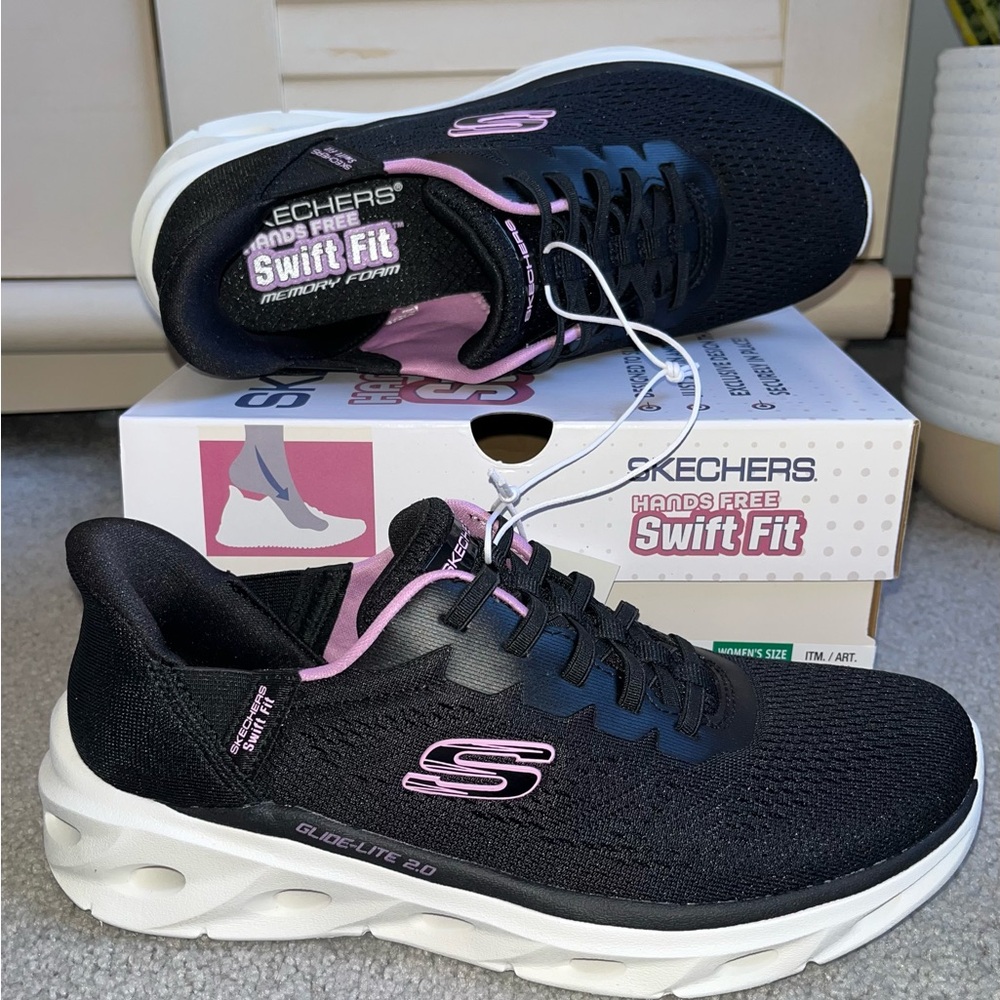 Skechers Black and Pink Swift Fit Athletic Shoes 7.5 slip in